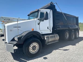 Main image Kenworth T800